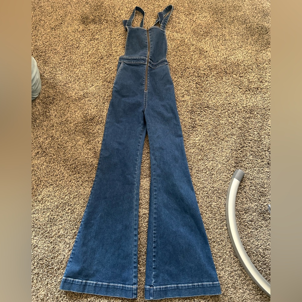 ROLLA’S Wide Flare Stretchy Overalls~ 70’s Vibes
